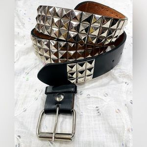 Silver Diamond Studded Genuine Leather Belt - Size 42-44